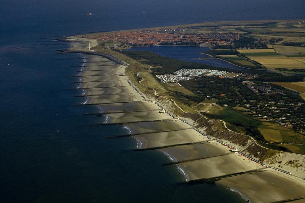 Zand Bed By The Sea Westkapelle Rum bild
